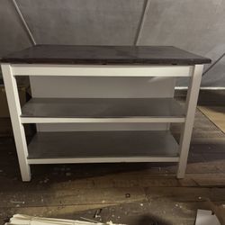 Kitchen Table/ Island 