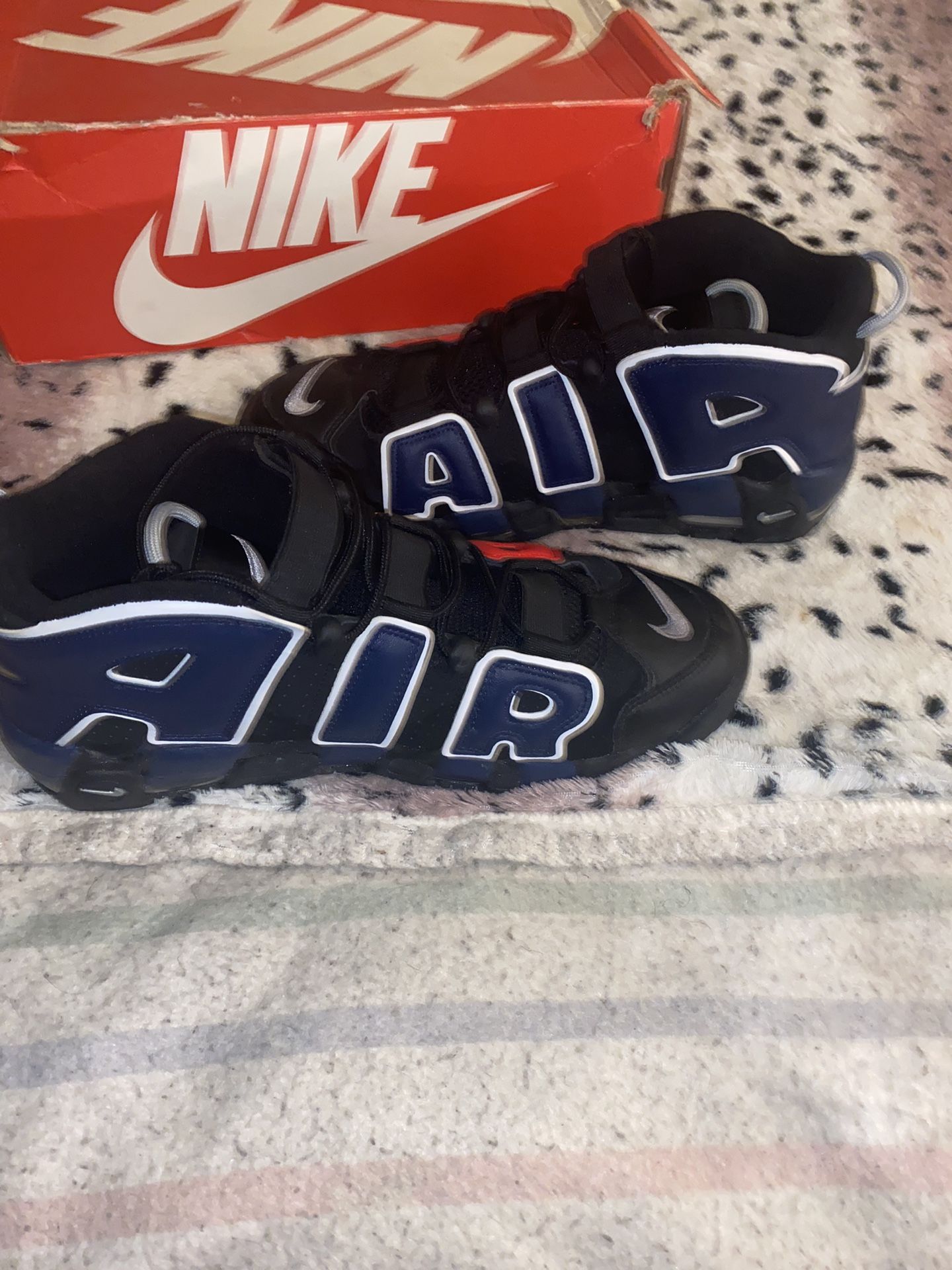 Air More UPTEMPO 96