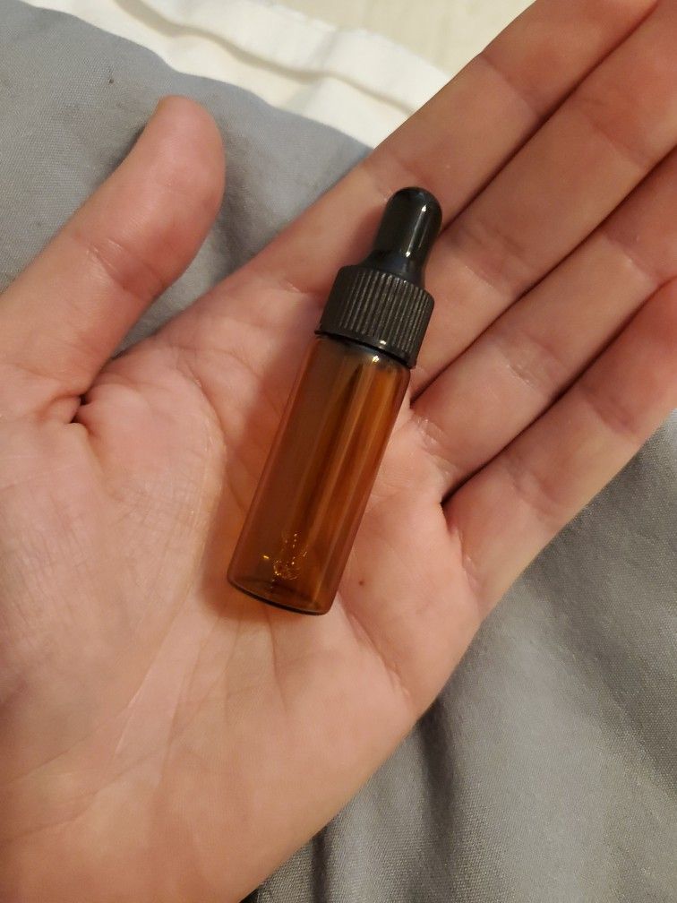 15 - 5ml Amber Glass Dropper Bottle