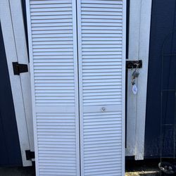 Free bi-fold closet door
