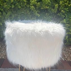 White Fur Stool. 