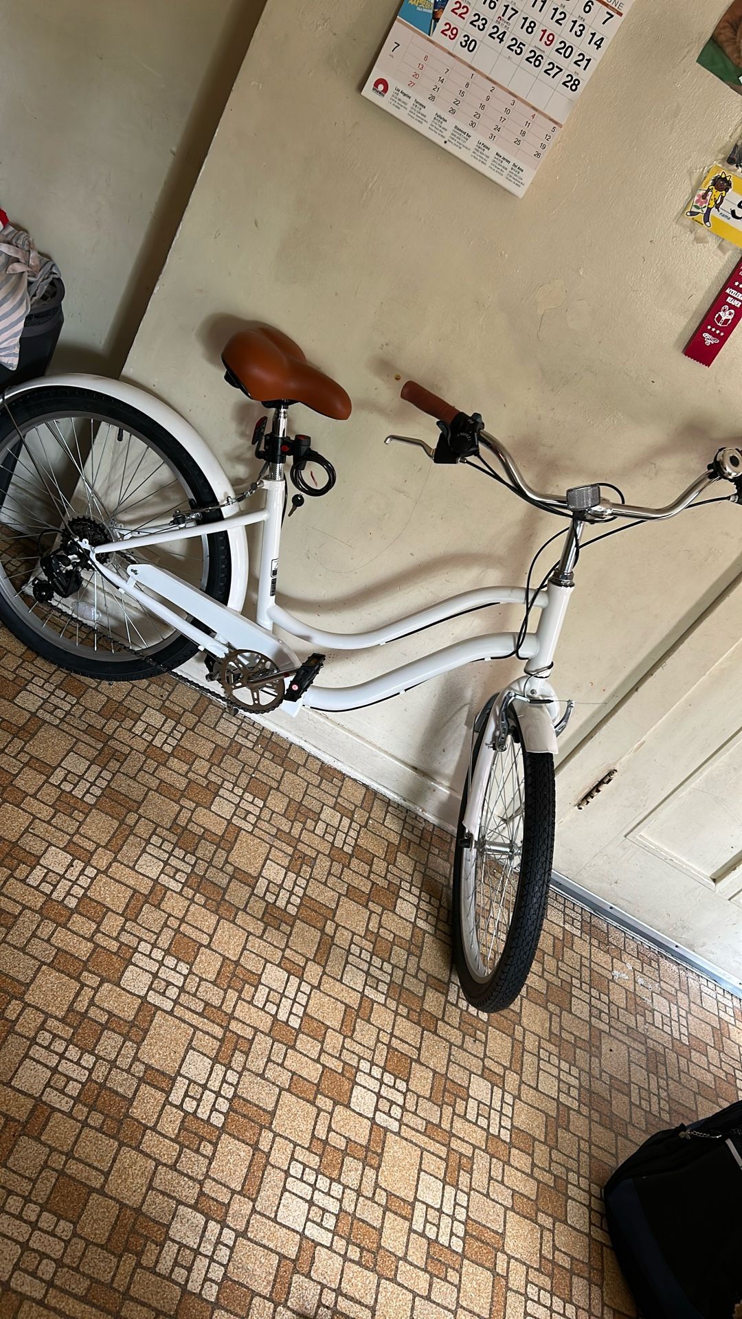 SHIMANO WOMEN BIKE BRAND NEW