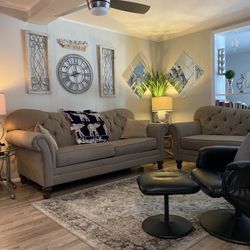 Sofa Bed And Chaise -like New excellent Condition