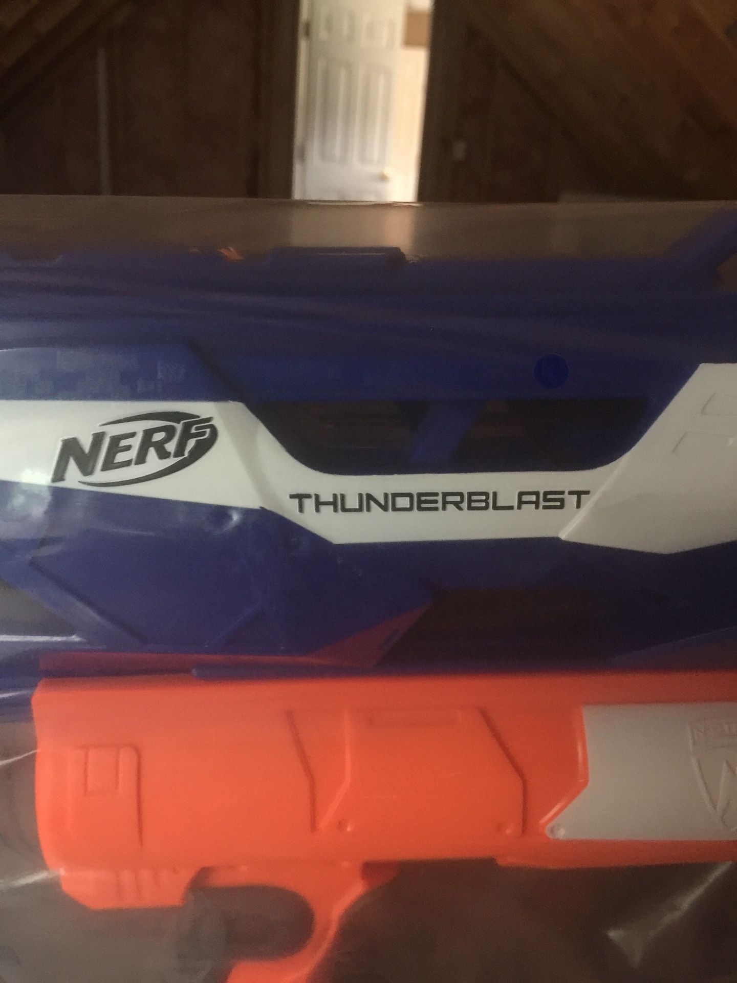BRAND NEW NERF GUN ! Never Used 