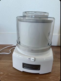 Ice Cream, Frozen Yogurt & Sorbet Maker Cuisinart