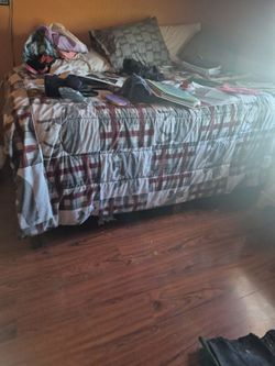 Queen size bed