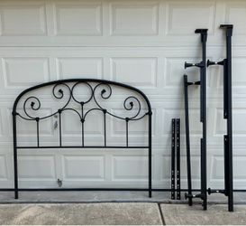 Queen Size Headboard & Bedframe Solid Iron Metal Ornate Style