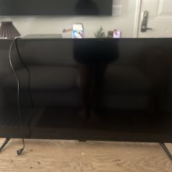 32” TV