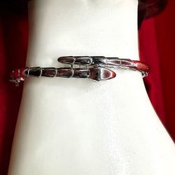 18K White Gold Snake Bracelet