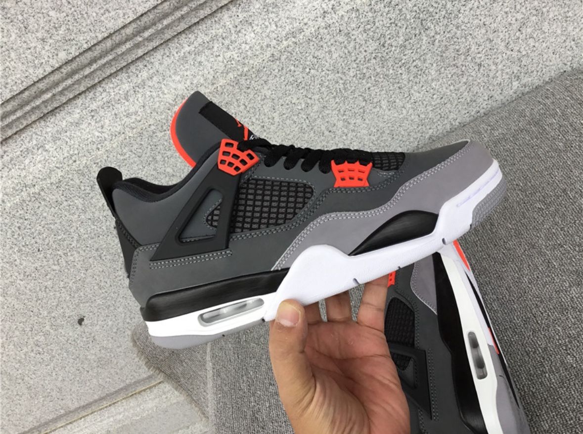 Air Jordan 4 Infrared