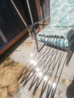 Callaway Xhot 2 irons in great condition 4-PW-AW regular flex 