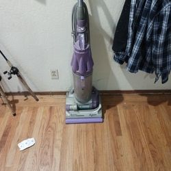 Dyson Vacumn