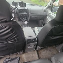 2003 Ford Explorer