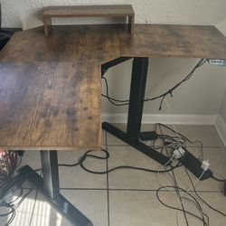 L-Shaped Standing Desk 