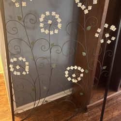 Pier One Decor Large Heavy Made Of Steal And Shells Great For Anywhere In The House 