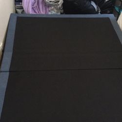 A Used-good Adjustable Bed Frame With Head And Foot Incline (Full Size Mattress Only) (Only Frame)  