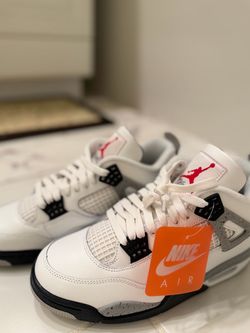 Nike Air Jordan 4 White Cement 8.5