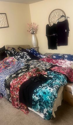 Woman’s clothing lot 60 pieces of brand new name brands pick up In Gaithersburg md20877