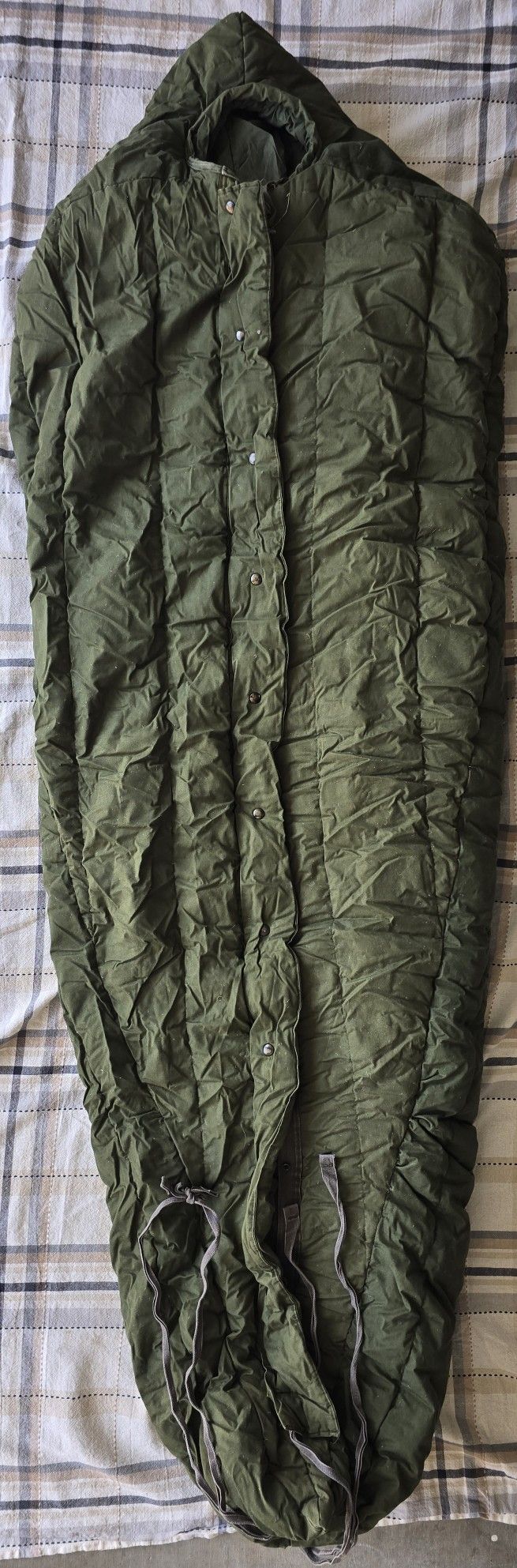 US Army Sleeping Bag, Extreme Cold, w/Hood, w/o Carrying Bag 8465-01-033-8057
