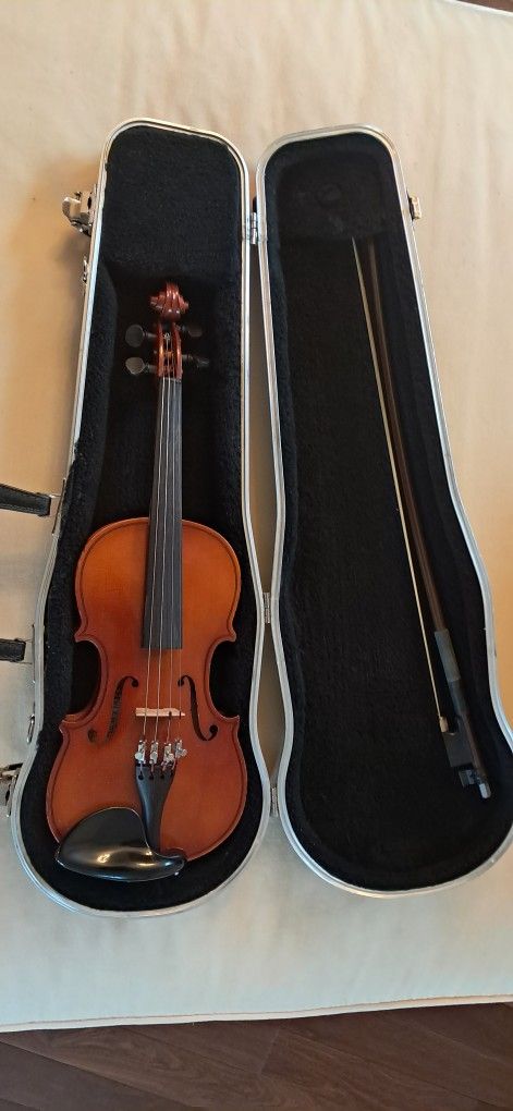 Violin 1/4 size Scherl and Roth R270E1 -