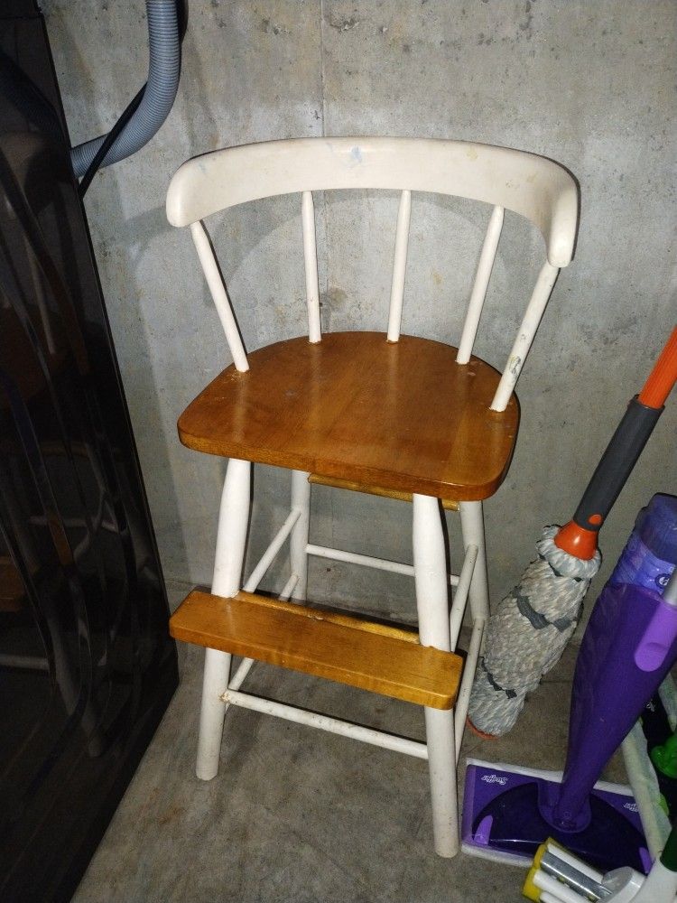 Toddler chair