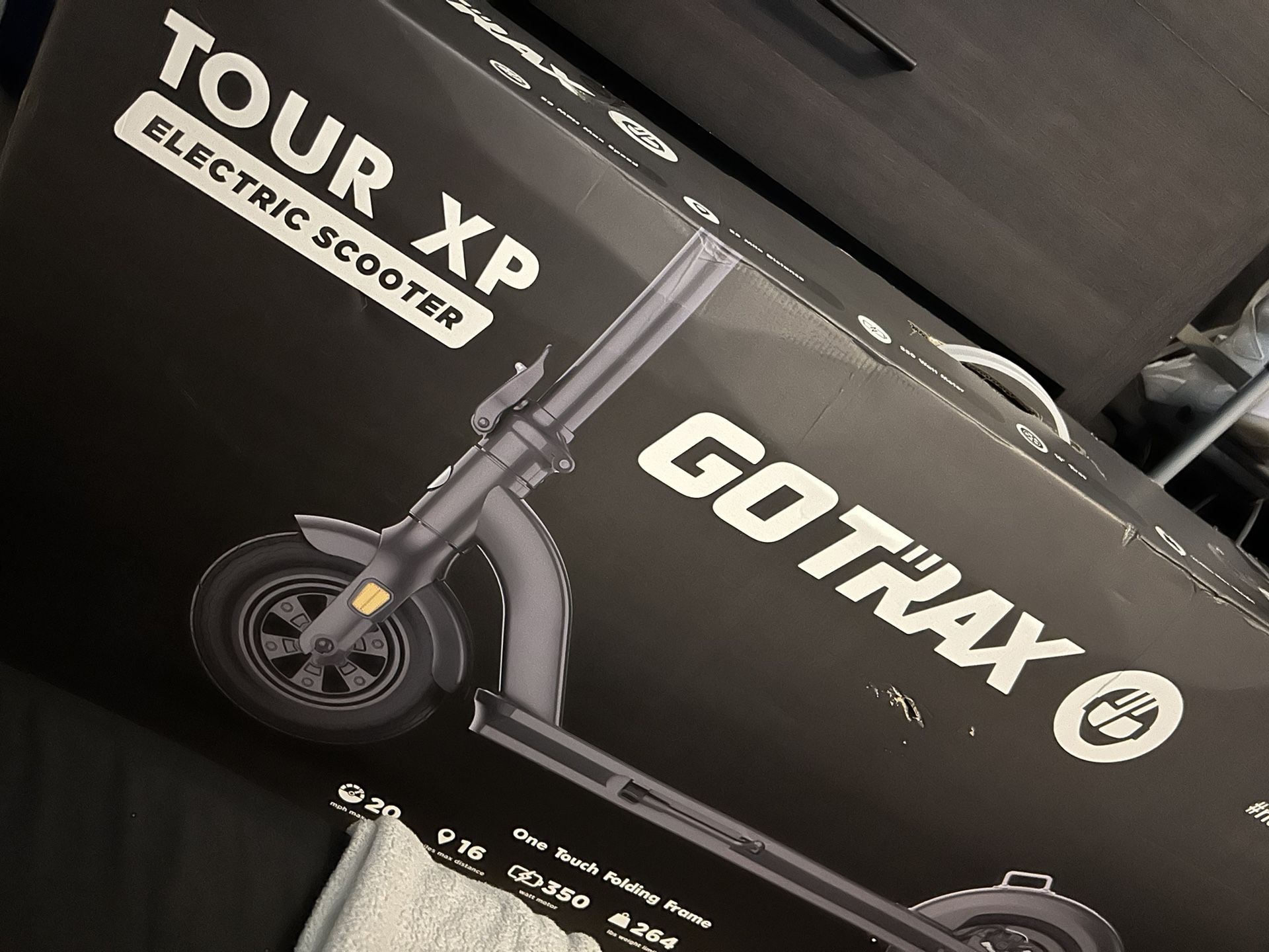GoTrax Tour XP Electric Scooter for Sale in Covina, CA OfferUp