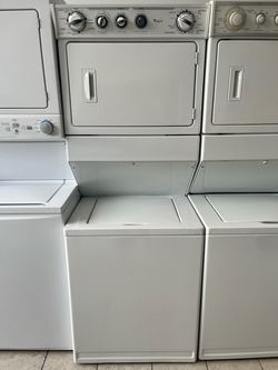 Washer and dryer Whirlpool 27”