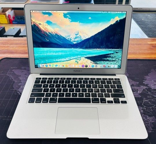 Apple MacBook Air 💻 13” Core i5 4GB 256GB Fully Functional