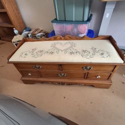 Lane Cedar Hope Chest