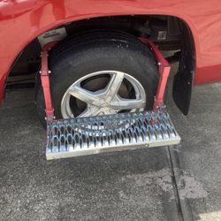 Adjustable Truck Tire Step