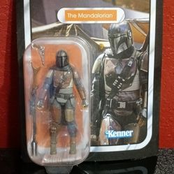 Star Wars  Mandalorian Action Figure