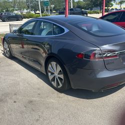 2021 Tesla Model S