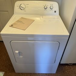 Kenmore electric dryer series 200 Less Than A Year Old