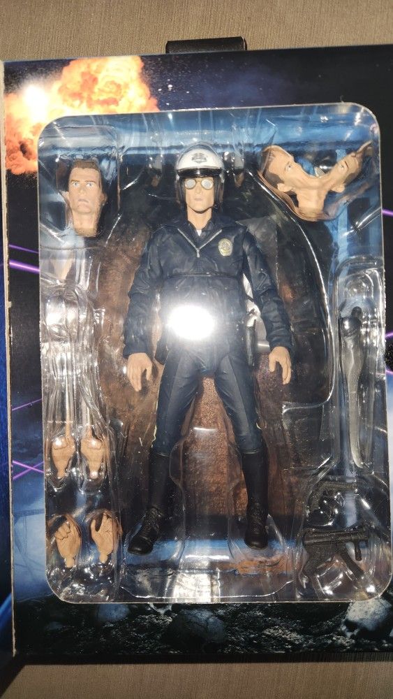 Neca Terminator 2 T1000 Motorcycle Cop