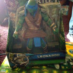Teenage Mutant Ninja Turtle Leonardo 