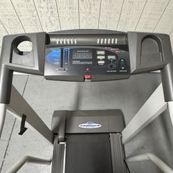 Weslo Cadence 4.6 DS Treadmill 