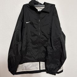 Nike Rain Jacket Windbreaker Youth Black/Silver  Size XL