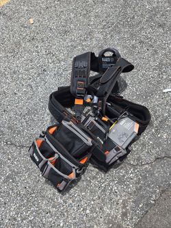 Tool Rig with Suspenders, 23 Pockets, Klein Tools Model# 55896