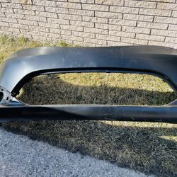 2017-20 Chrysler Pacifica Front Bumper Oem New