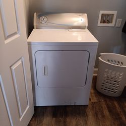 Dryer For Sale 80$