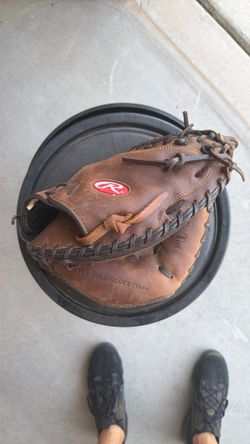 Rawlings catchers glove