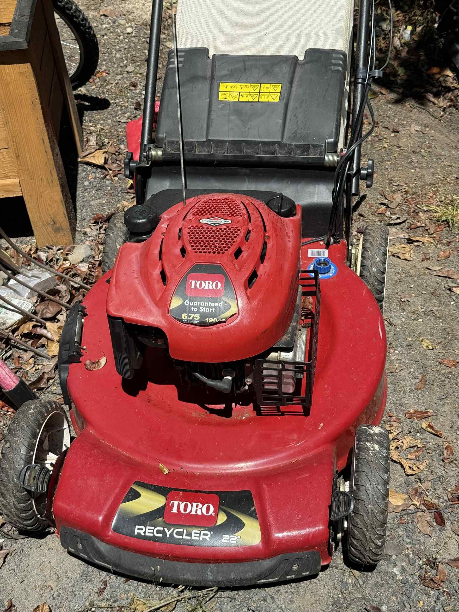 Lawn Mower Toro 22β
