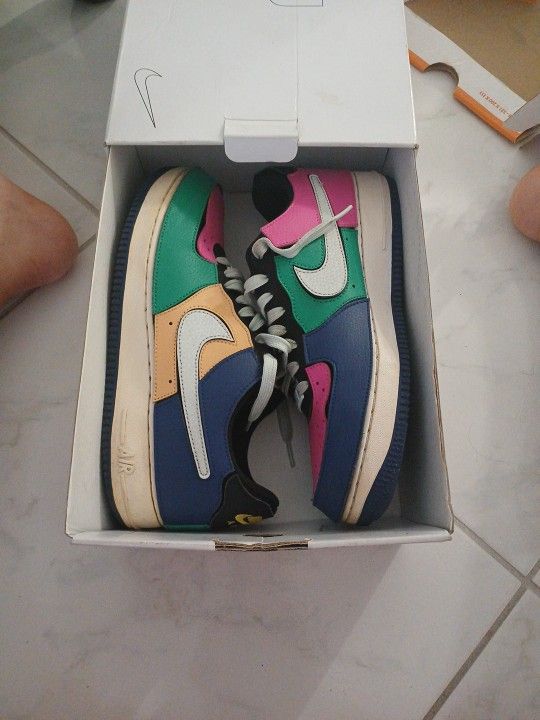 Nike