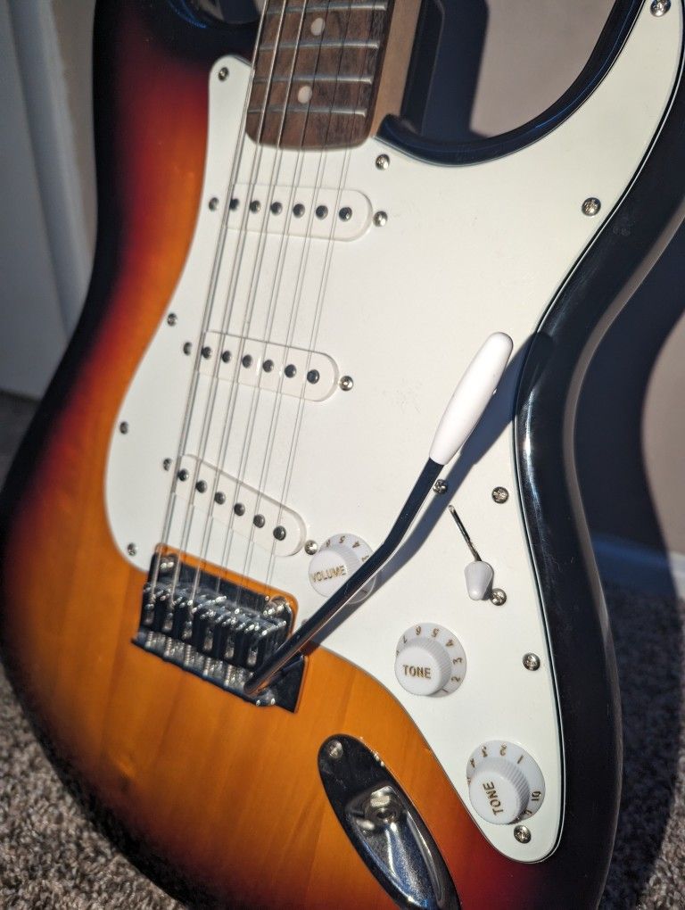 Fender Stratocaster And Mustang Lt25 Amp