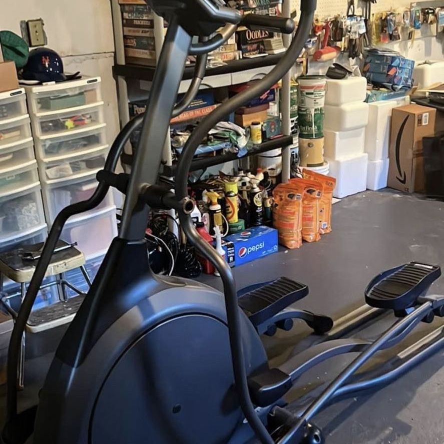 Vision Fitness X6100 Folding Elliptical for Sale in Smithtown NY OfferUp