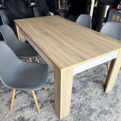 WAYFAIR DINING ROOM WITH 4 CHAIRS 