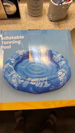 Inflatable pool
