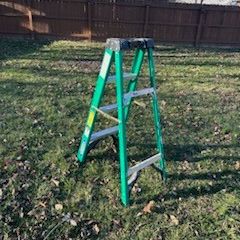 4 Foot Ladder 
