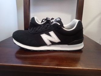 Size 9 Men's $35