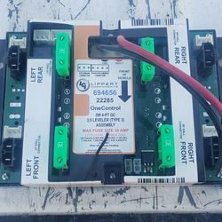 Lippert One Control 5W 4-PT GC 694656